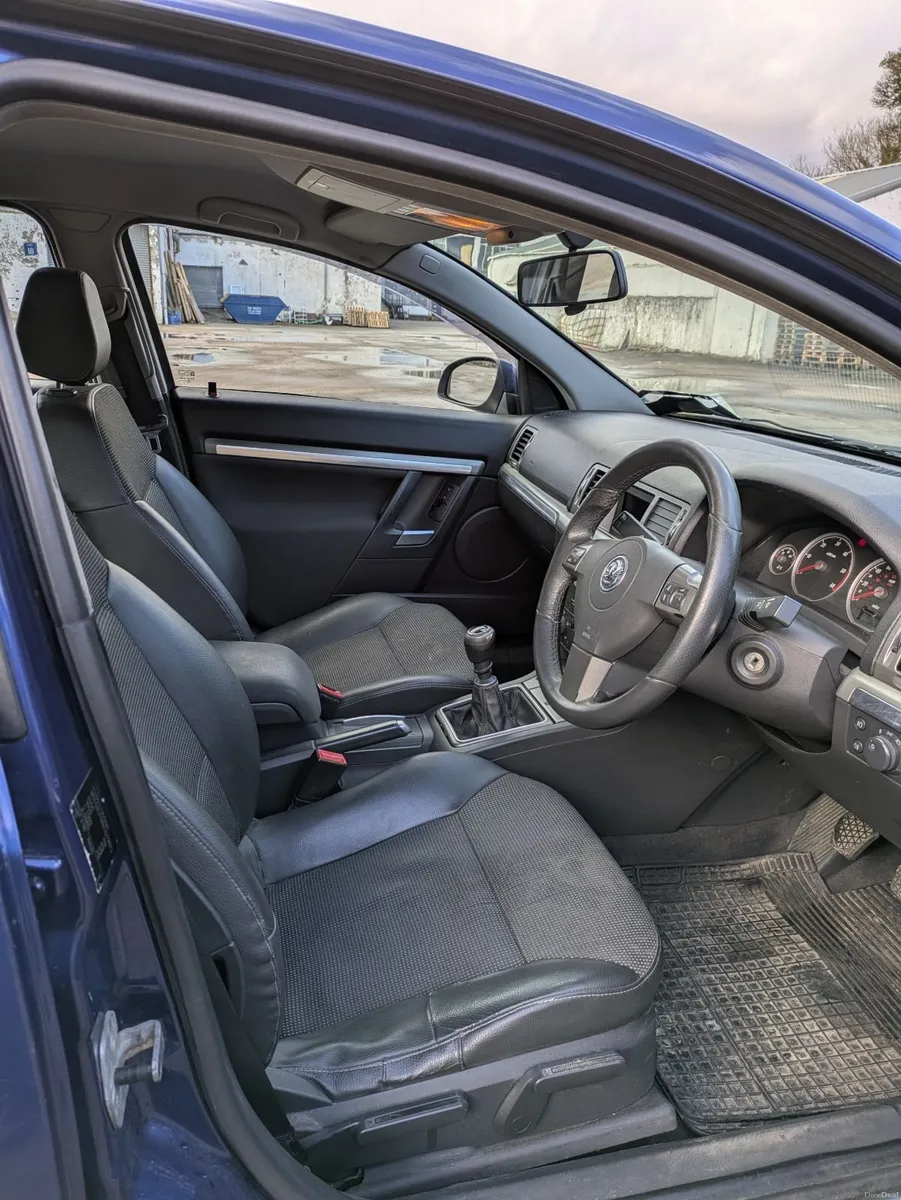 Vauxhall Vectra 2008 - Image 4