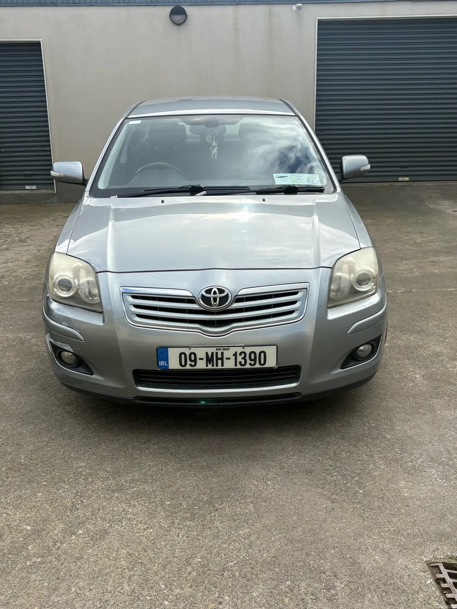 Toyota Avensis - Taxed/Tested - One owner from new - Image 2
