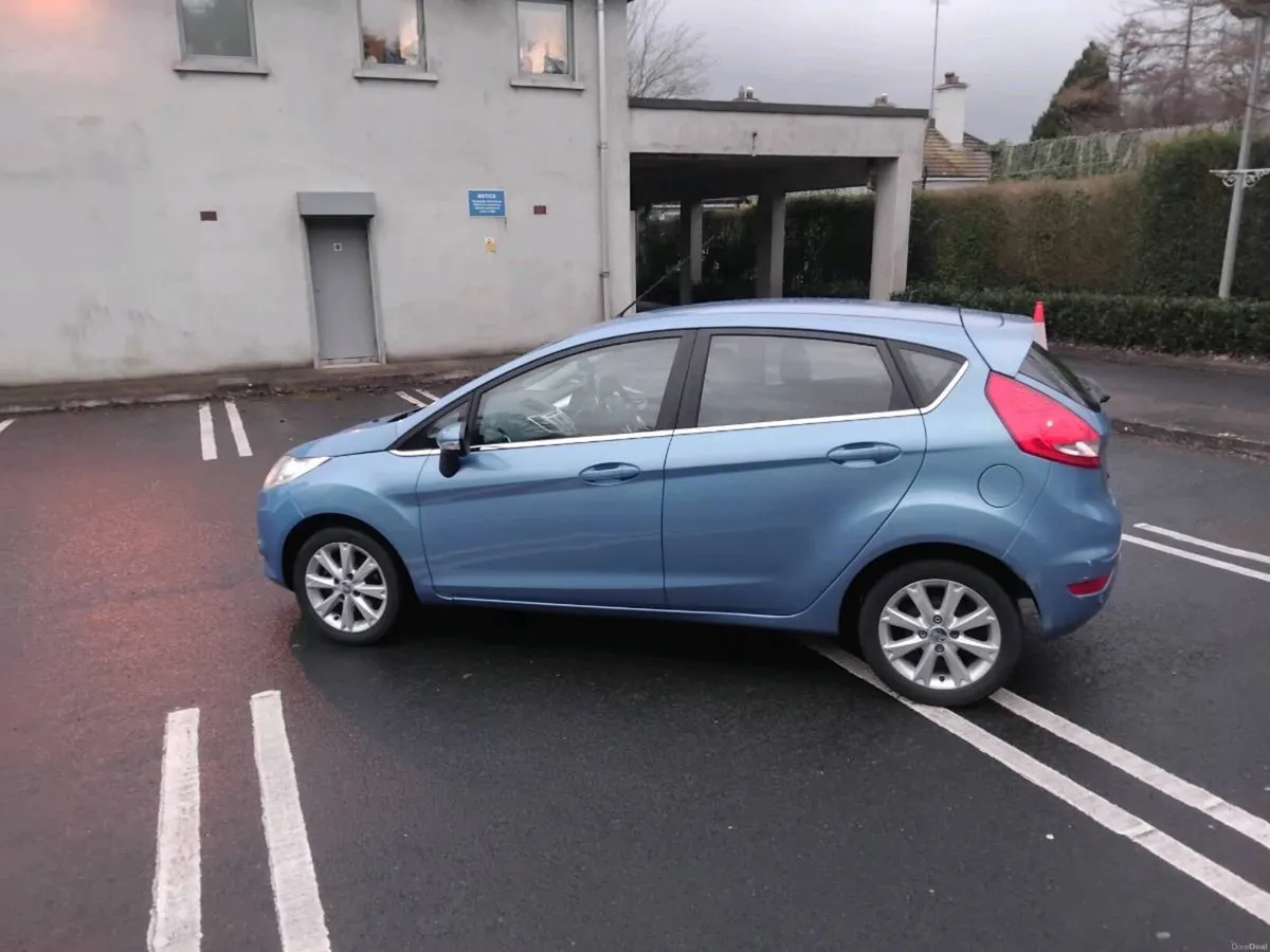 Ford feista - Image 4