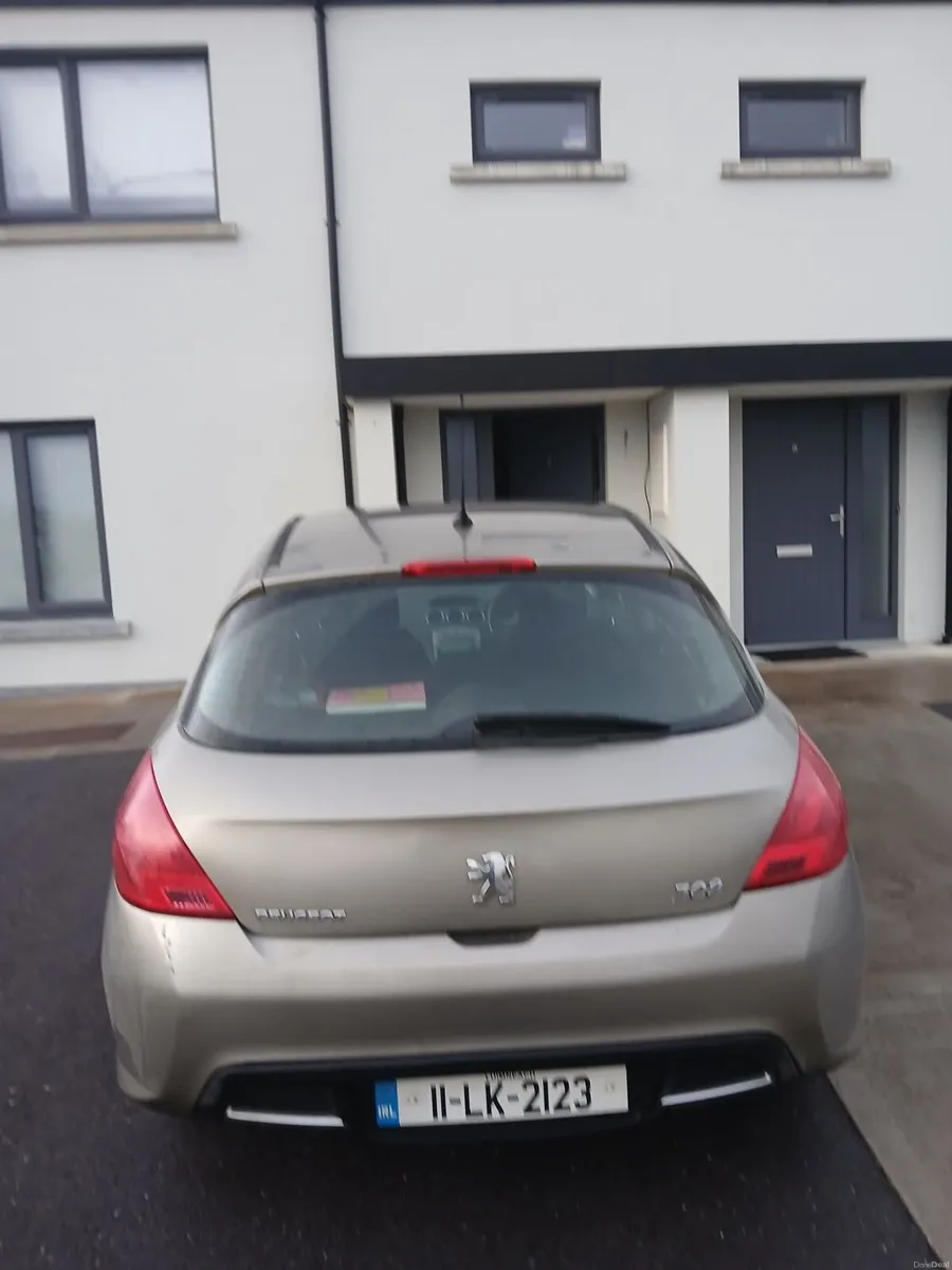 Peugeot 308 2011 - Image 2