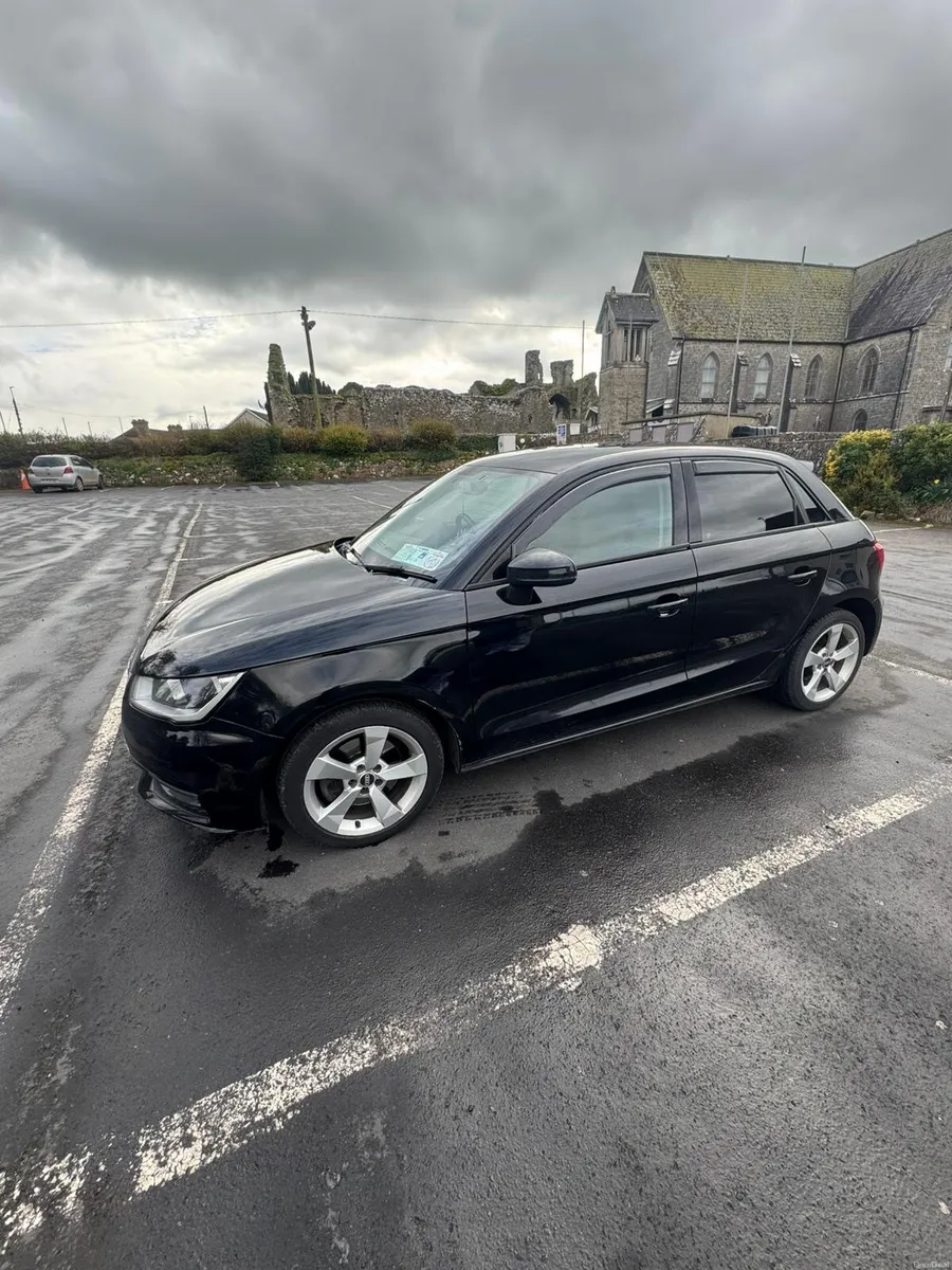 Audi A1 2015 - Image 4