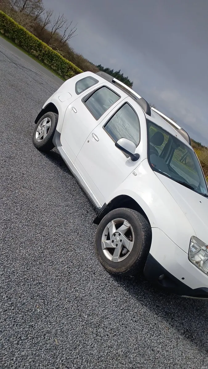 2013 dacia duster 1.5 dci 6 speed  nct October - Image 3