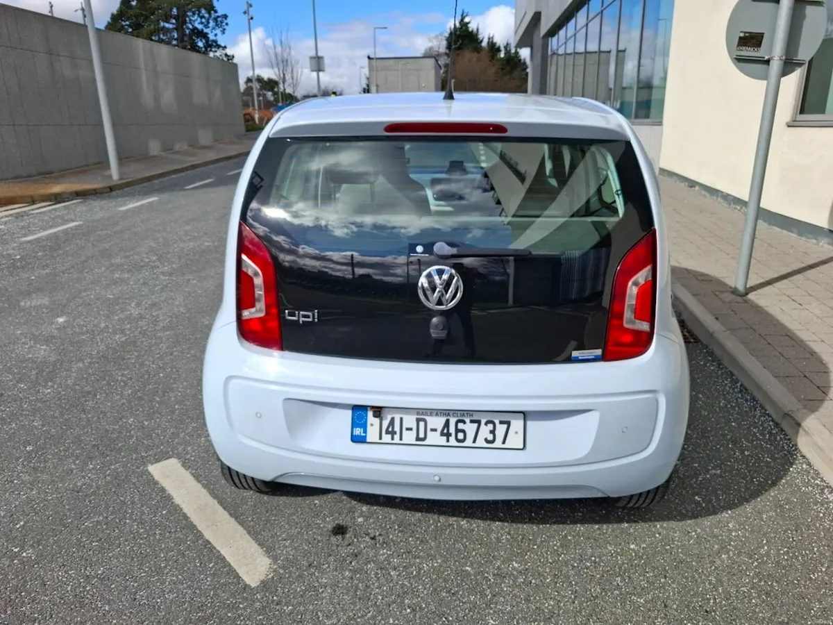 Volkswagen up! 2014 - Image 4