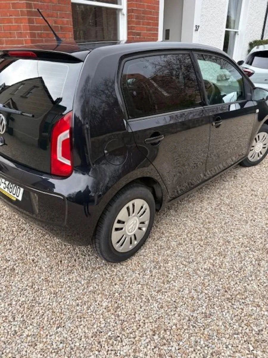 Volkswagen up! 2015 - Image 4