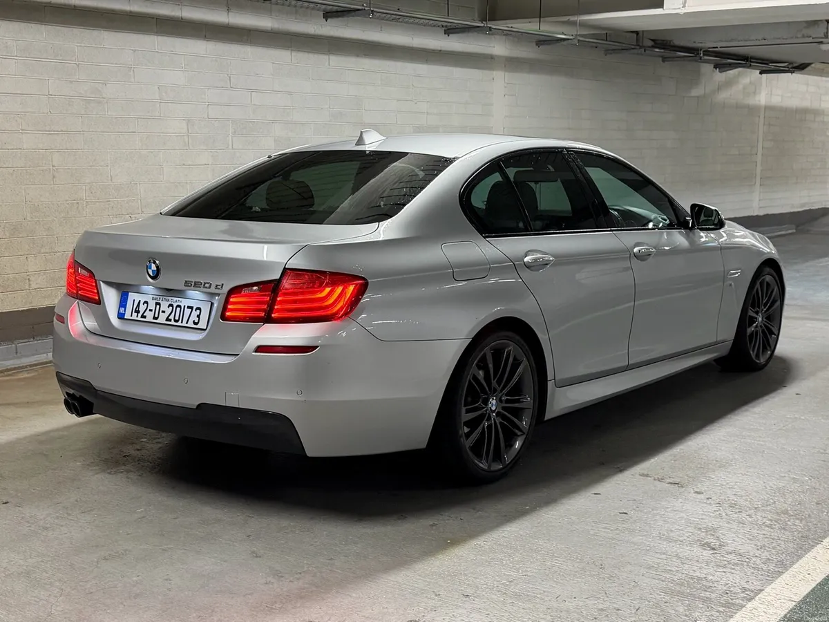 142 BMW 520 M-Sport Automatic- Sunroof - Image 4