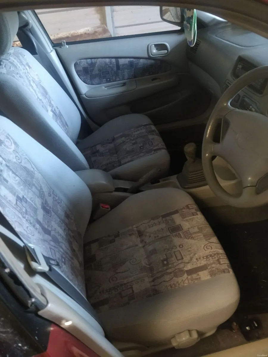 Toyota Corolla 1999 - Image 3