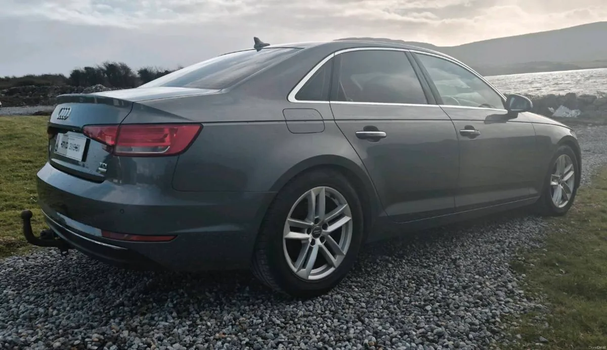 17 Audi A4 2.0ltr tdi SE Ultra - Image 3