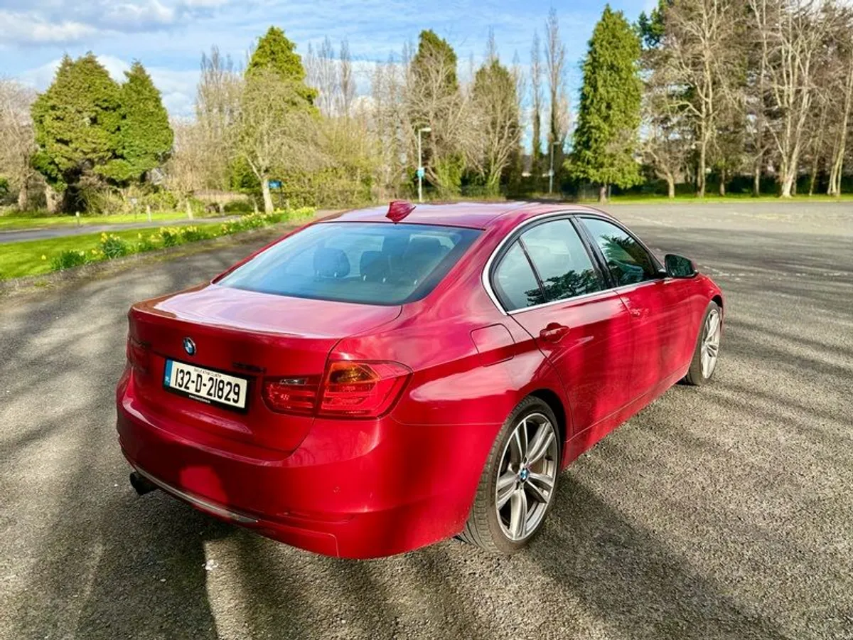 Bmw 335d Luxury - Image 4