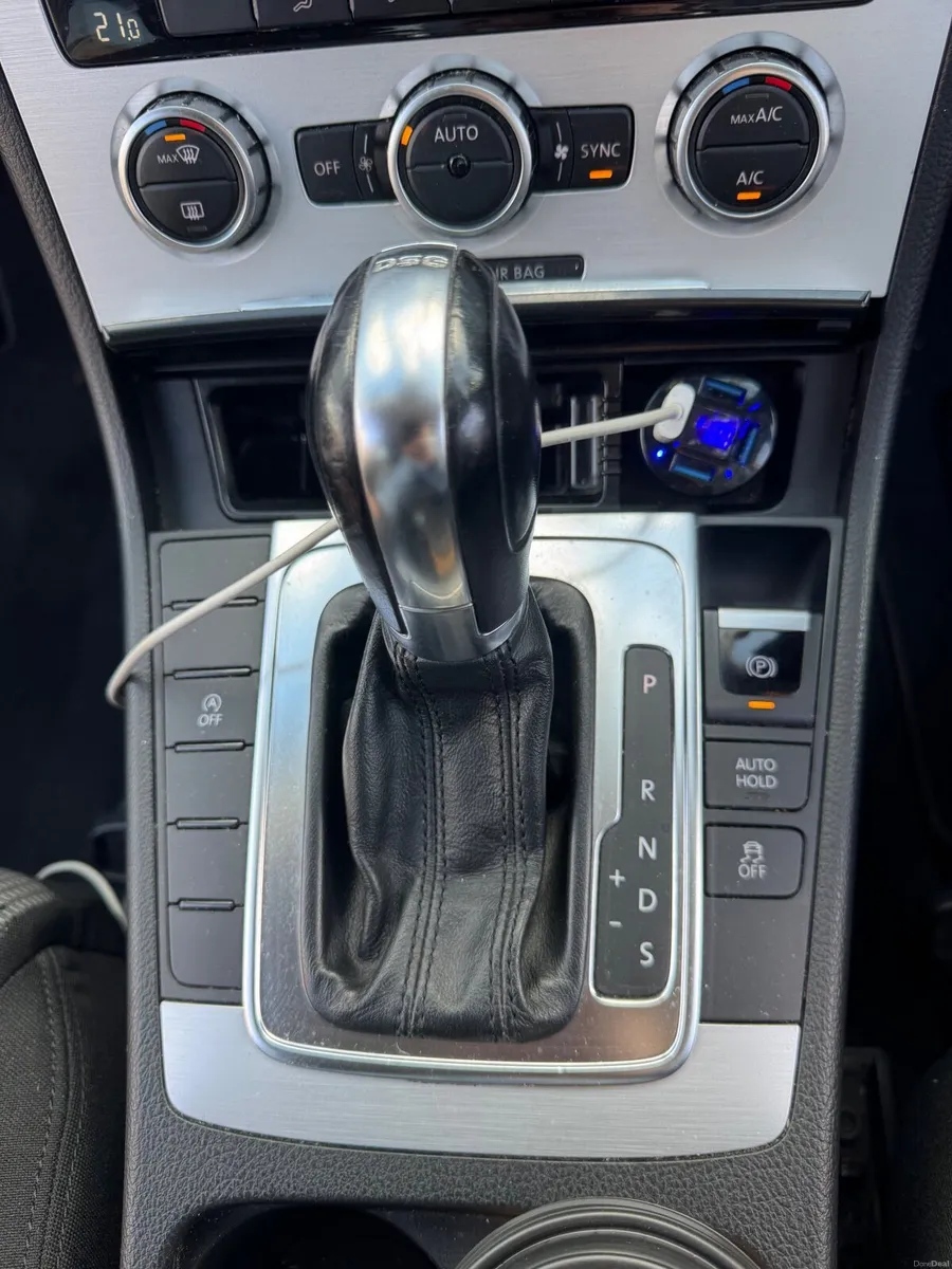 Volkswagen CC 2012 - Image 3