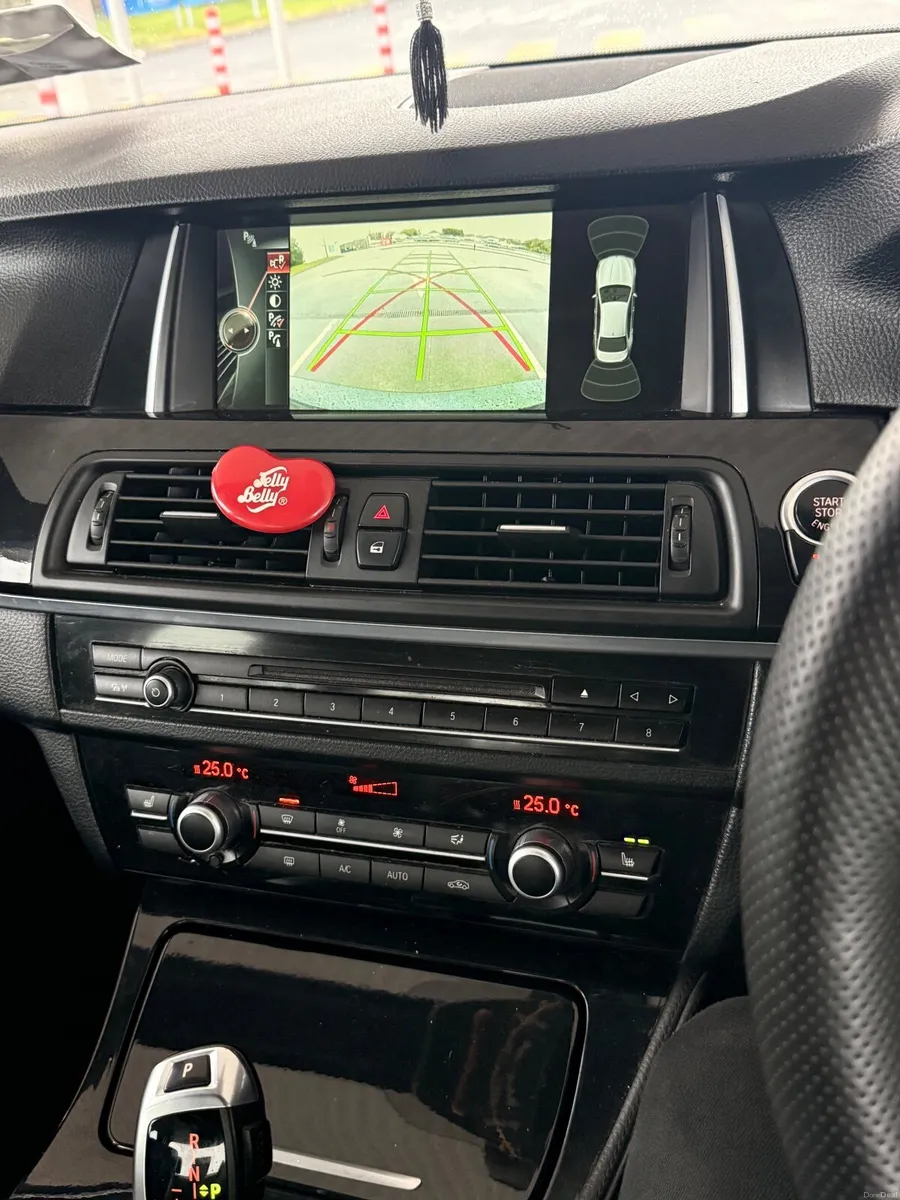 BMW F10 FACELIFT REVERSING CAMERA GENUINE KM - Image 2