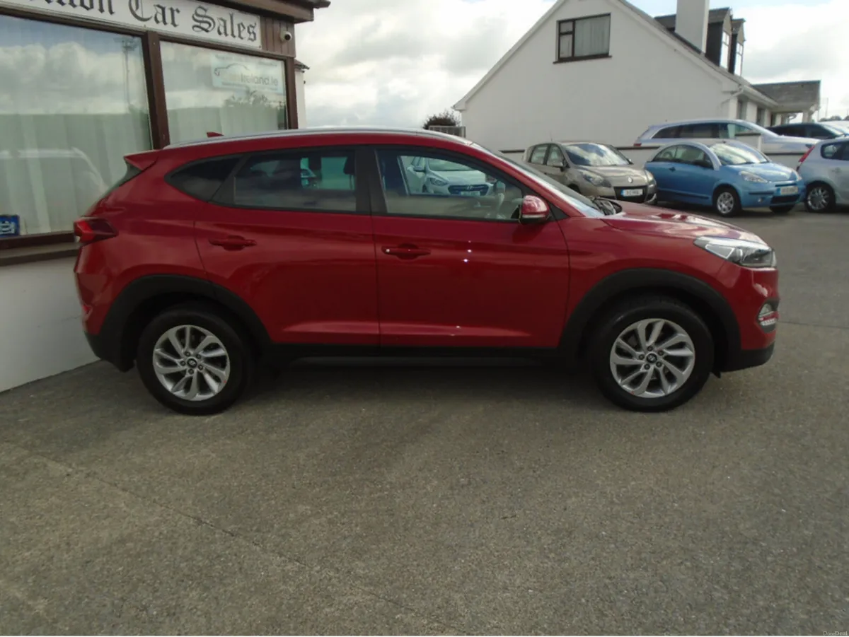 Hyundai Tucson SE 110PS 5DR comfort - Image 4
