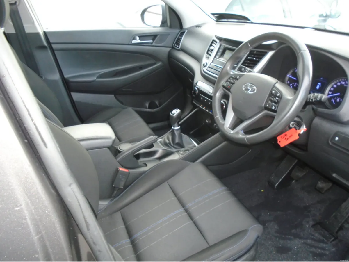 Hyundai Tucson SE 110PS 5DR comfort - Image 6