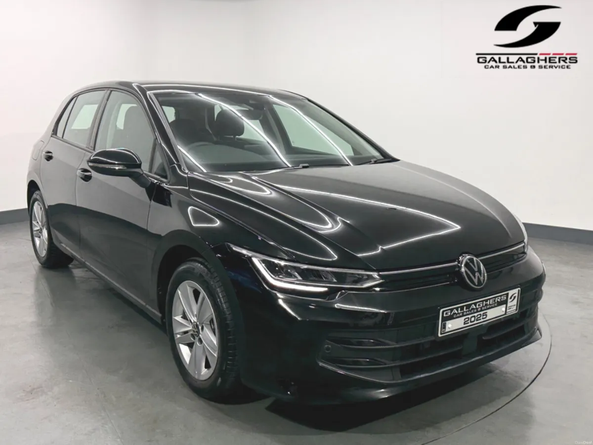 Volkswagen Golf (251) LIFE 1.0 TSI ONLY 1219 MILES - Image 1
