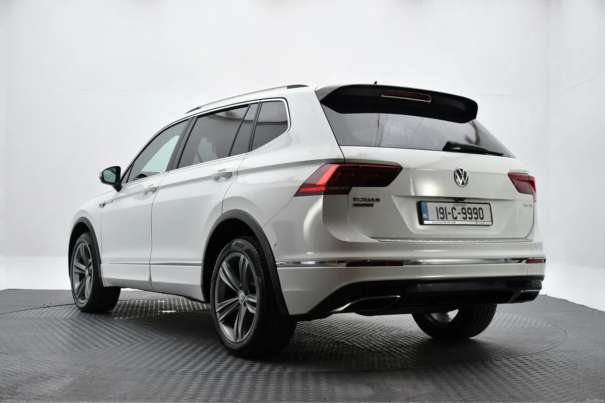 Volkswagen Tiguan Allspace R line - Image 3