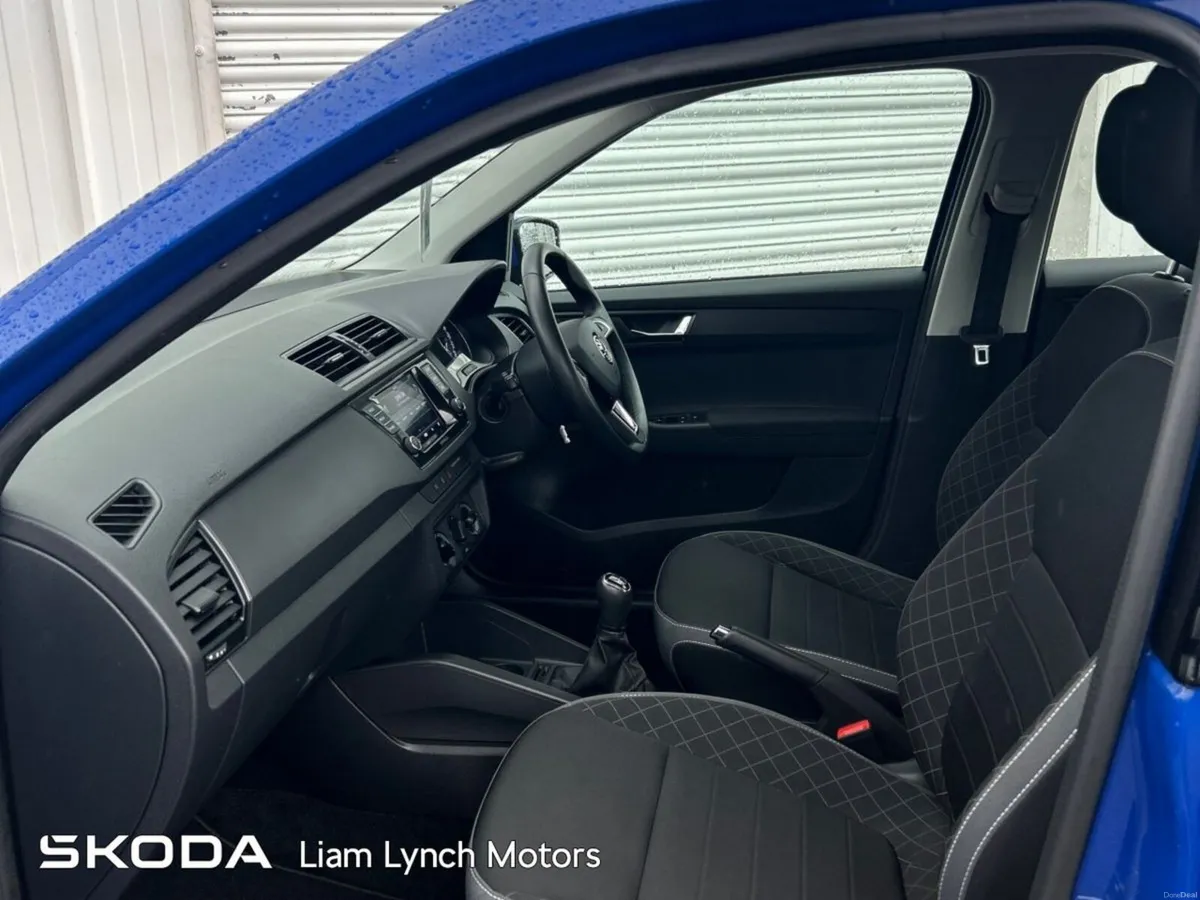 Skoda Fabia AMBITION 1 LTR 60 BHP - Image 4