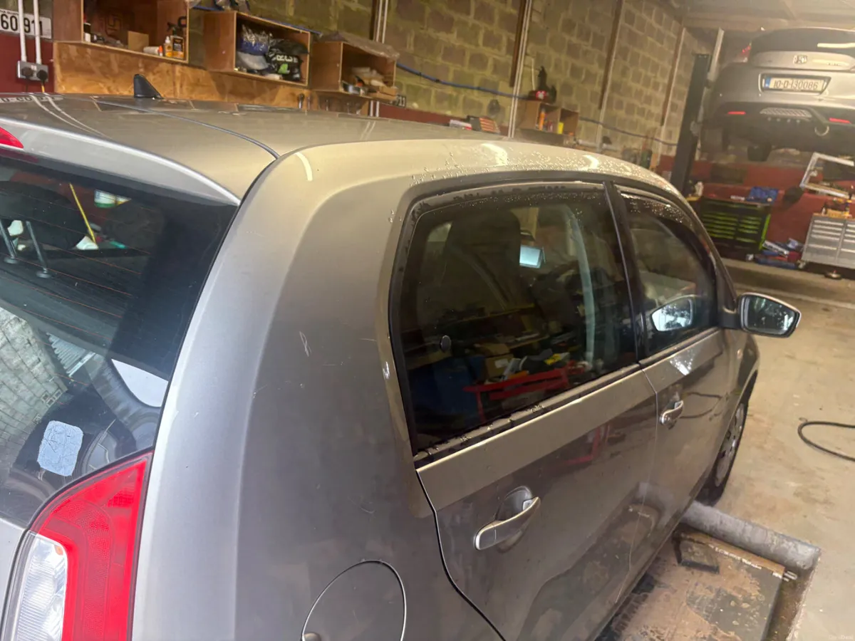 Skoda Citigo Automatic - Image 2