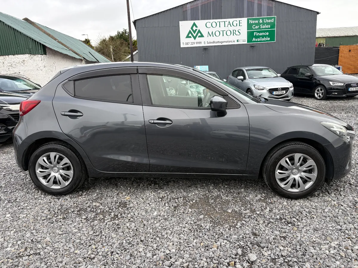 Mazda Demio  1.3 Auto - Image 4