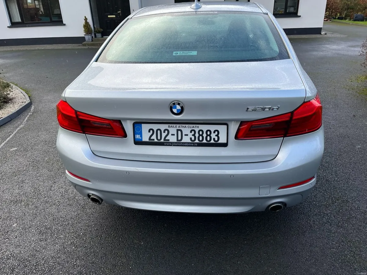 BMW 5-Series 2020 - Image 4