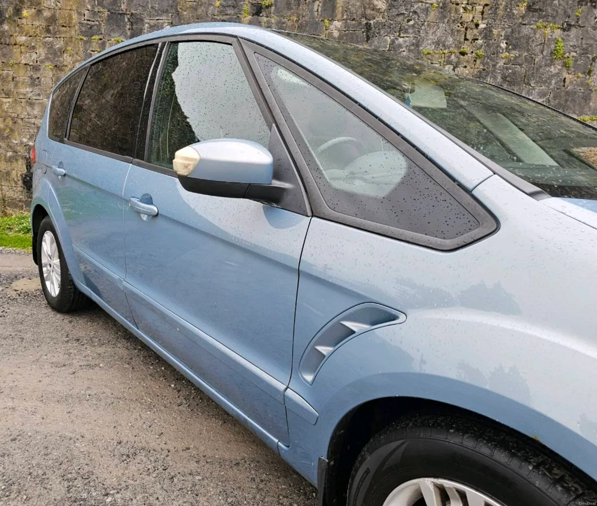 Ford S-Max 2L Zetec. Only 137,000miles - Image 2