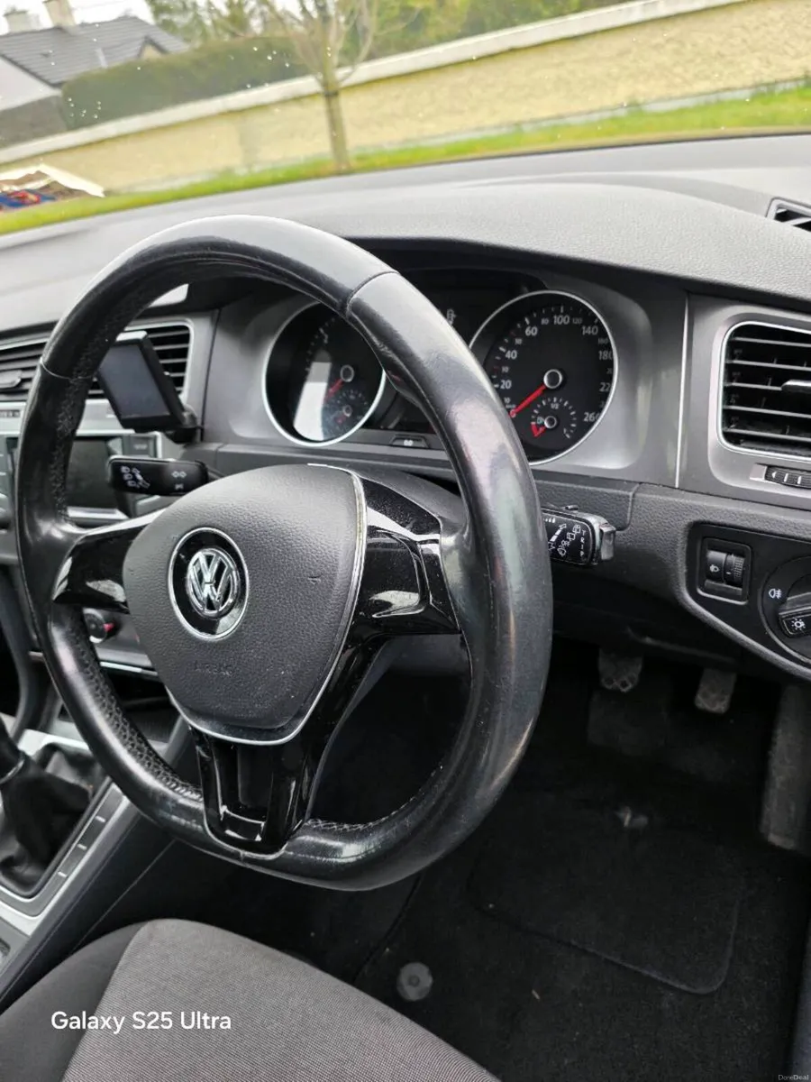 15 vw golf nctd and taxed full service history - Image 2