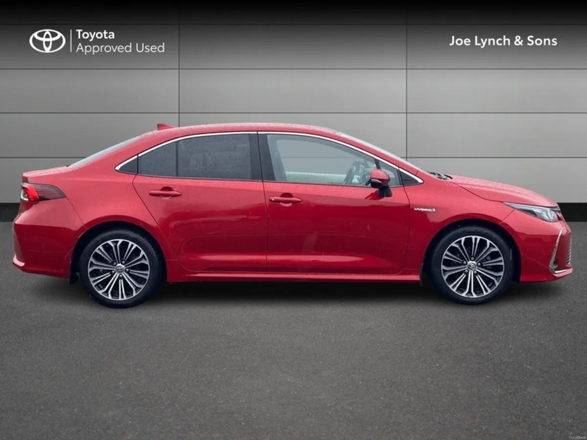 Toyota Corolla COROLLA HYBRID LUNA SPORT - Image 3