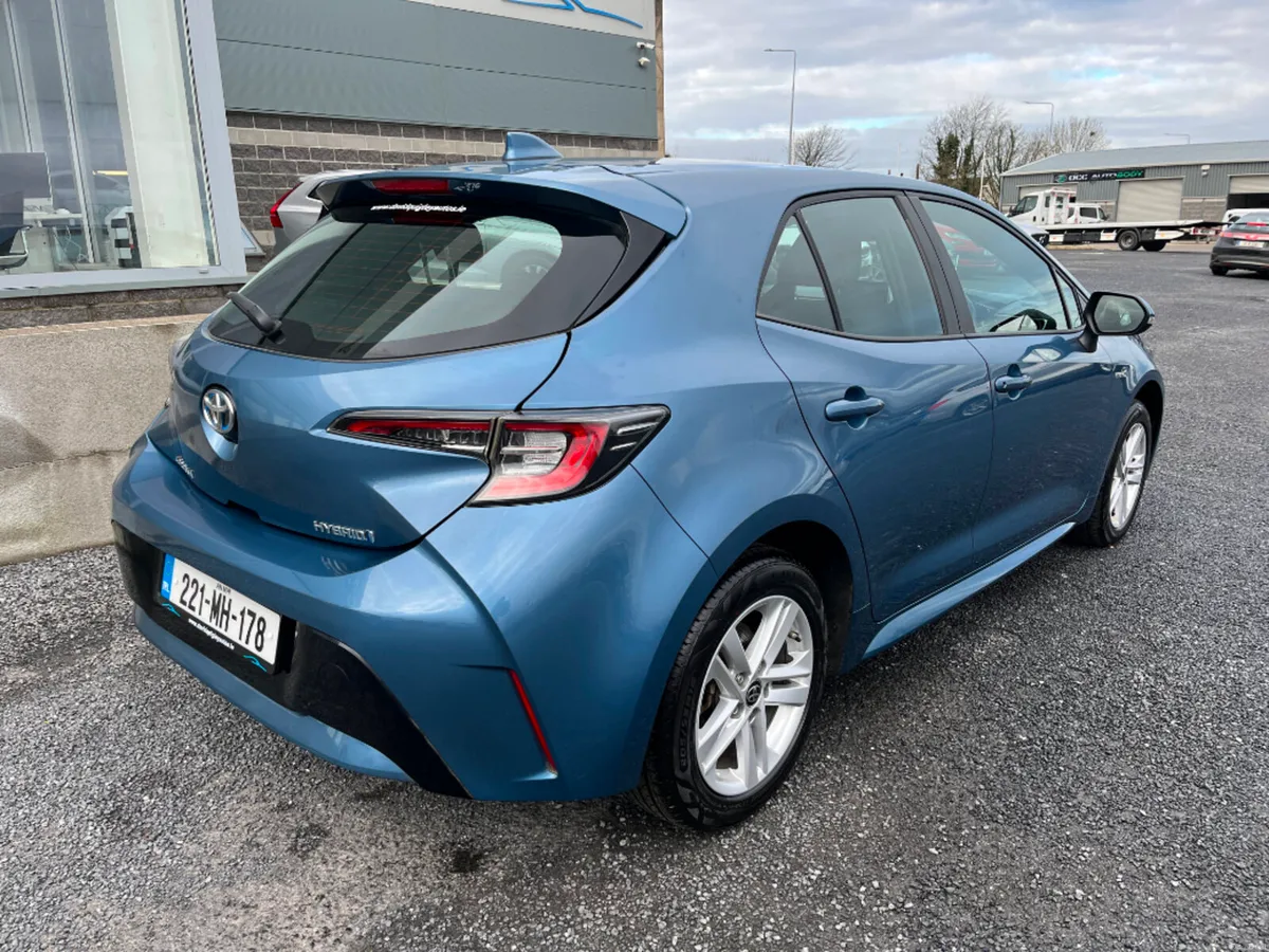 Toyota Corolla Hybrid Luna H/B 4DR AUTO*QUALITY AS - Image 3