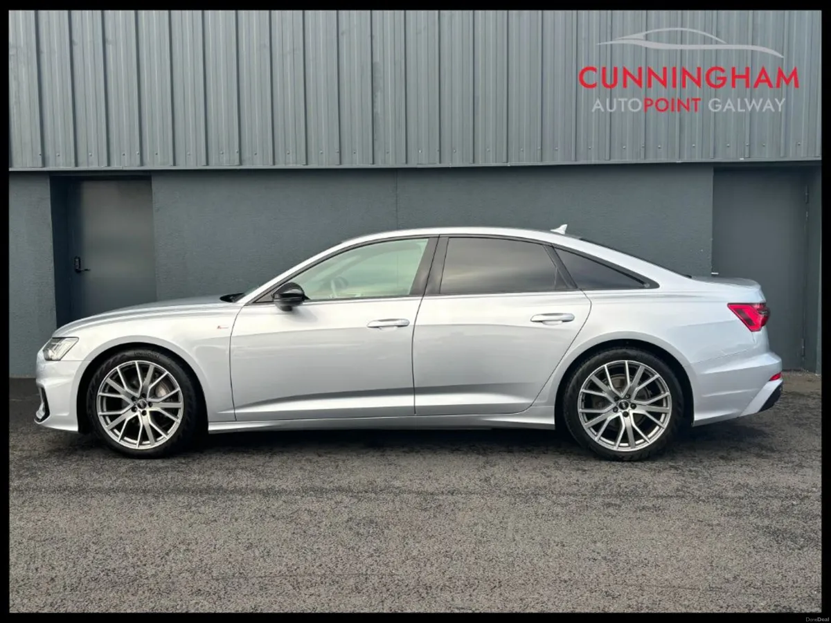 Audi A6 40 TDi S-Line Black Edition Auto - Image 4