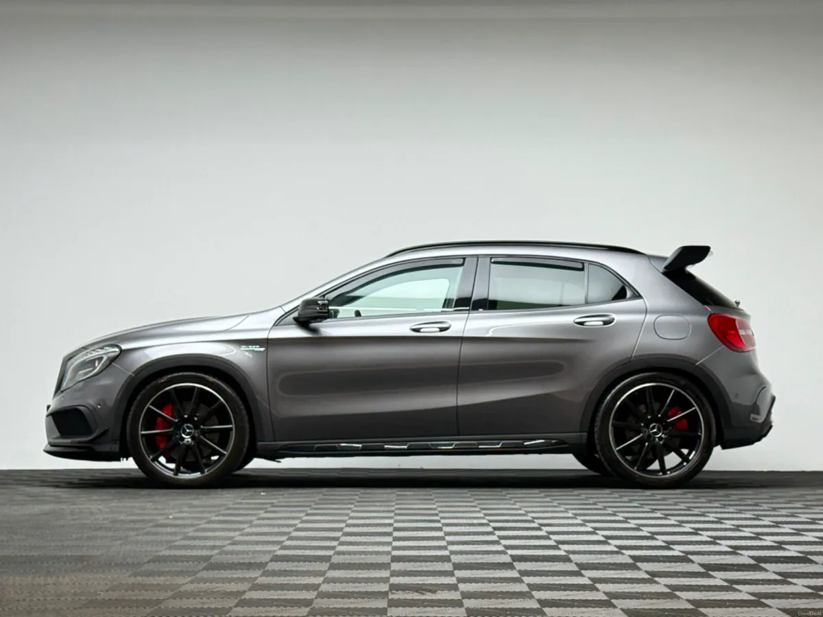 Mercedes-Benz GLA GLA 45 AMG *381HP* - Image 4