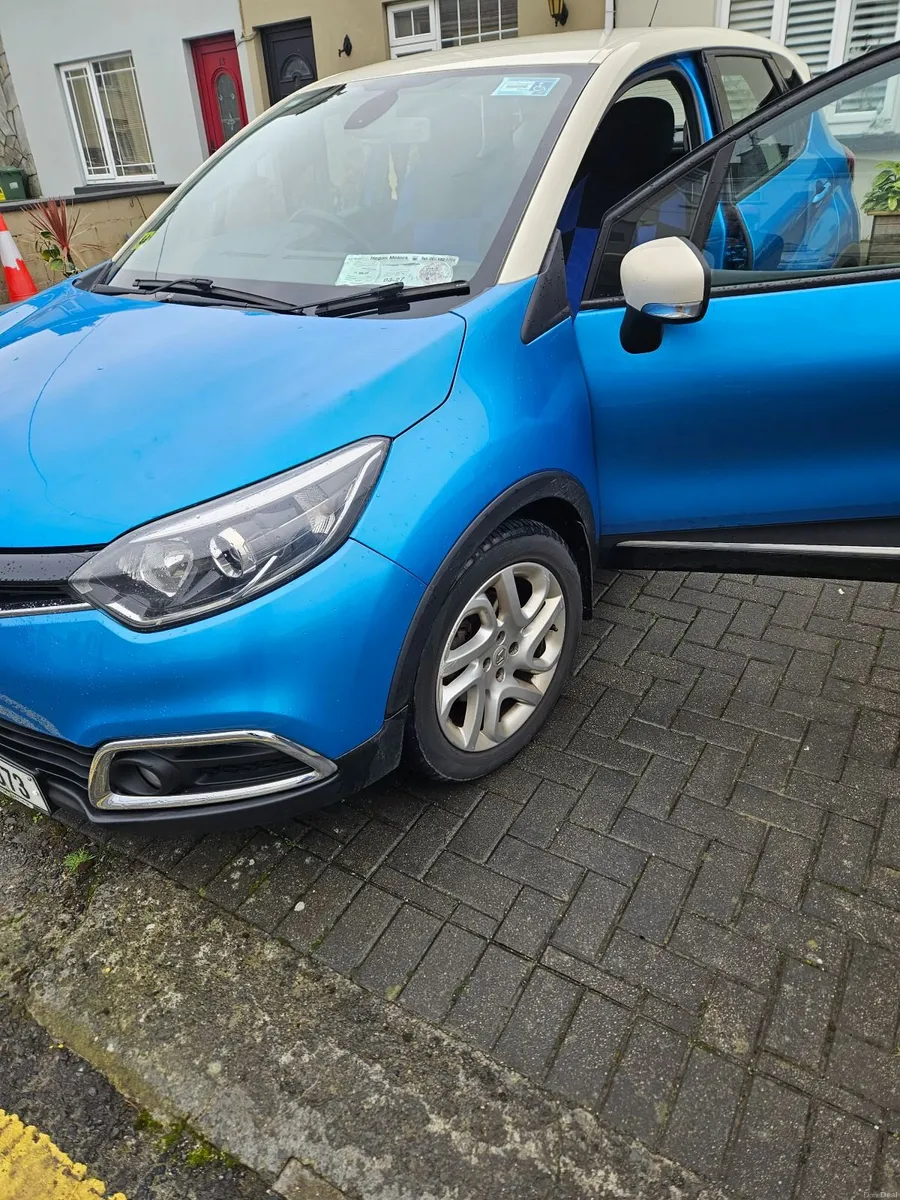 Renault Captur 2014 - Image 1