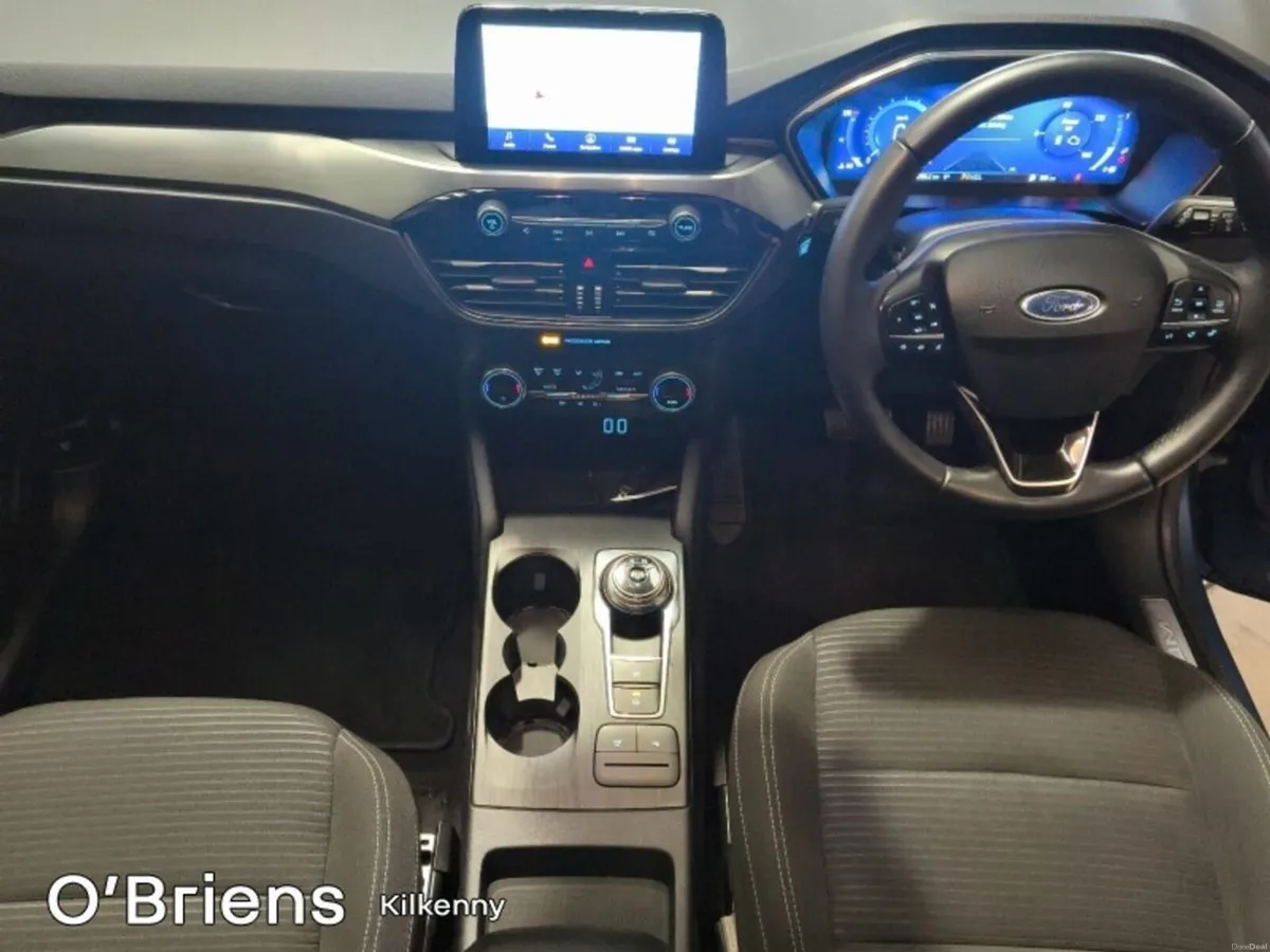 Ford Kuga 2.5 Duratec 190PS FHEV Titanium Auto - Image 2