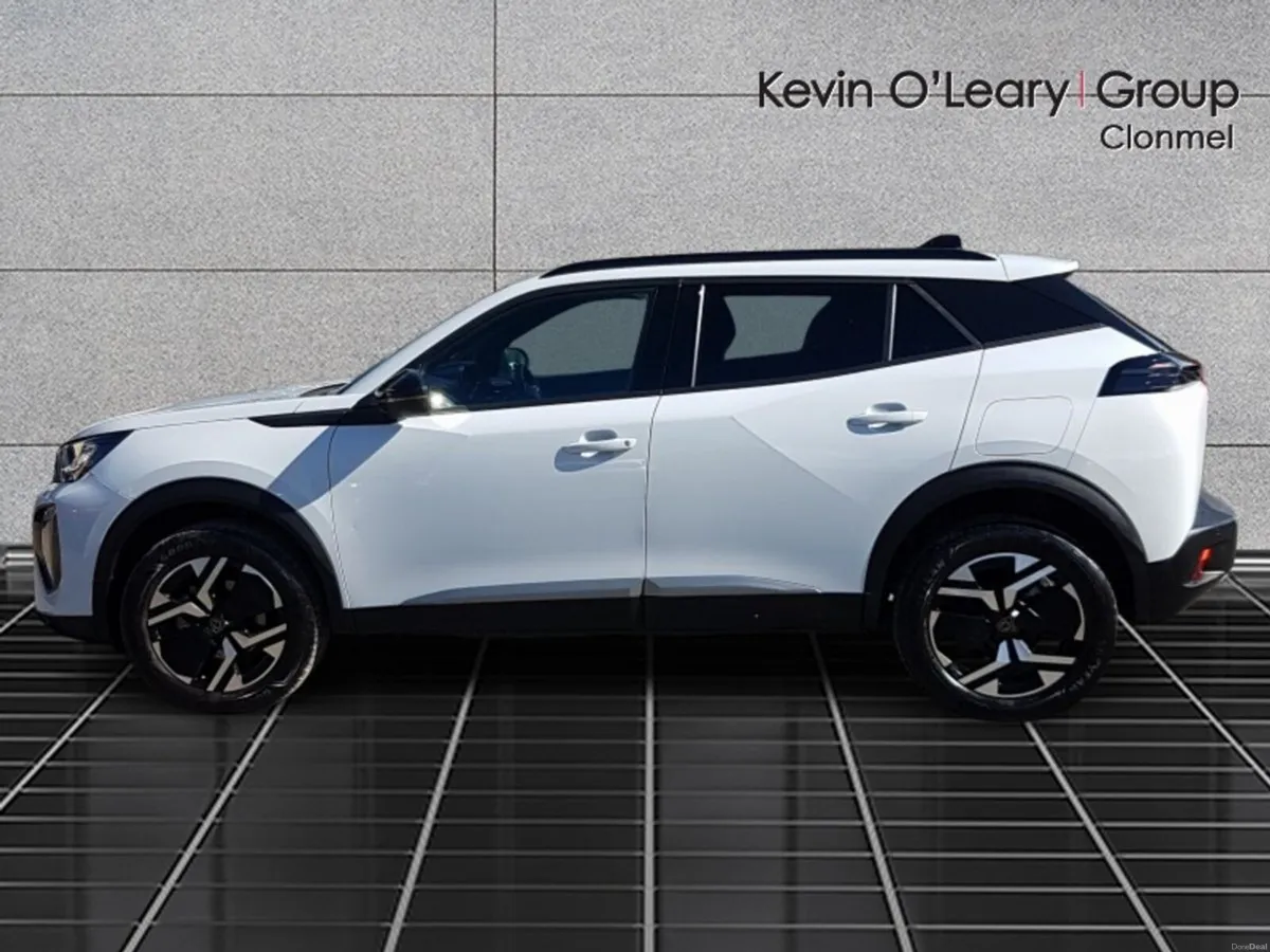 Peugeot 2008 Allure 1.2 Puretech 100bhp - Image 6