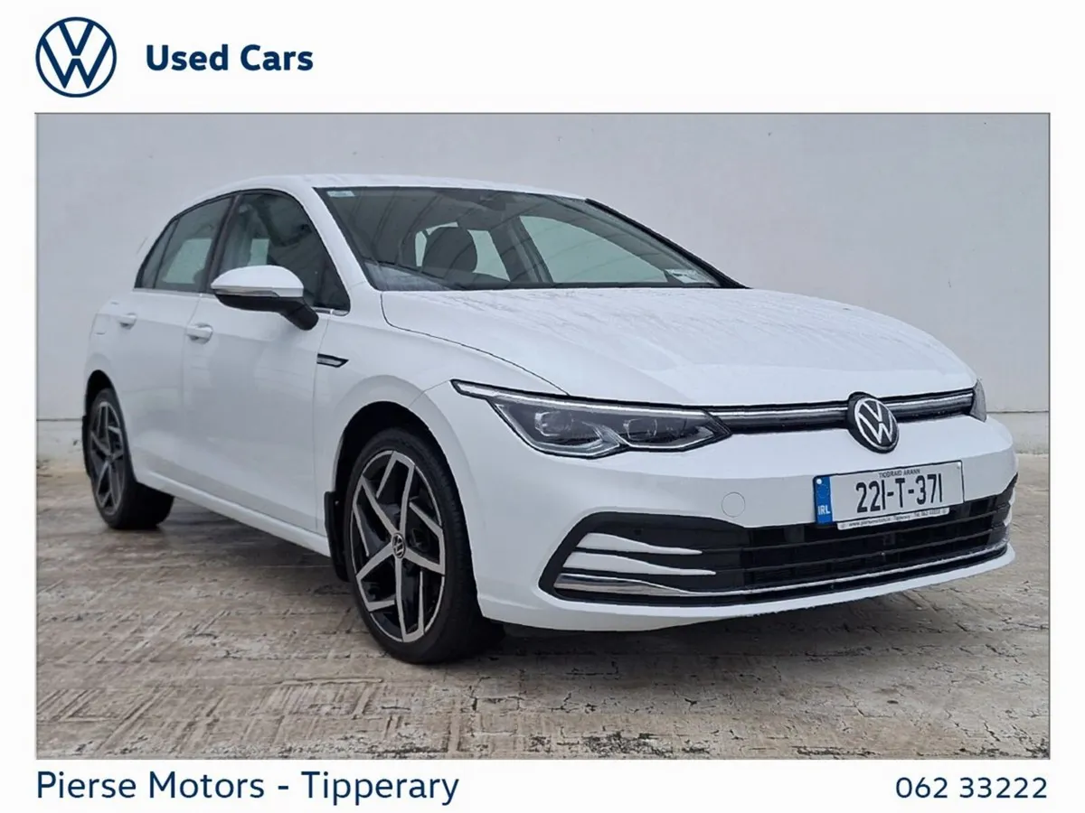 Volkswagen Golf 1.5 TSI 130HP Style - Image 1