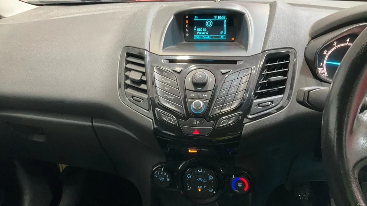 2014 Ford Fiesta 1.2 Petrol - Image 3