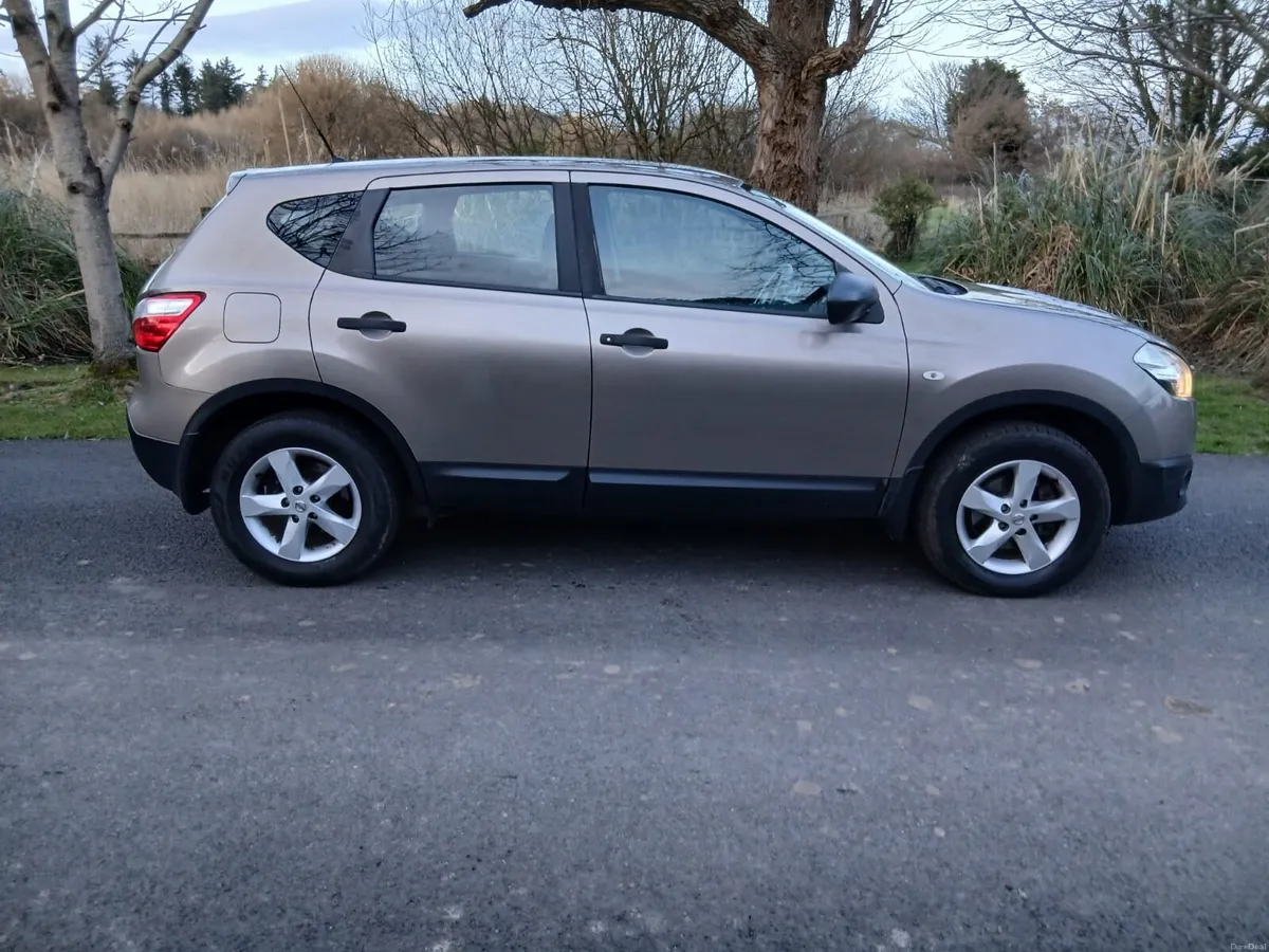 Nissan Qashqai 1.5 Diesel Taxed 4th 1200 bargain - Image 4