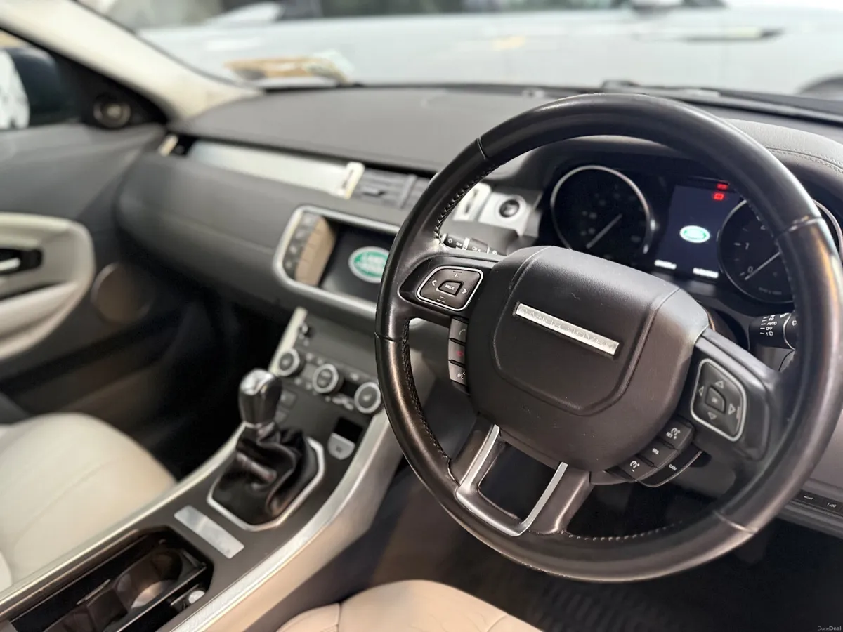 Land Rover Range Rover Evoque 2017. 2.0D SE - Image 3