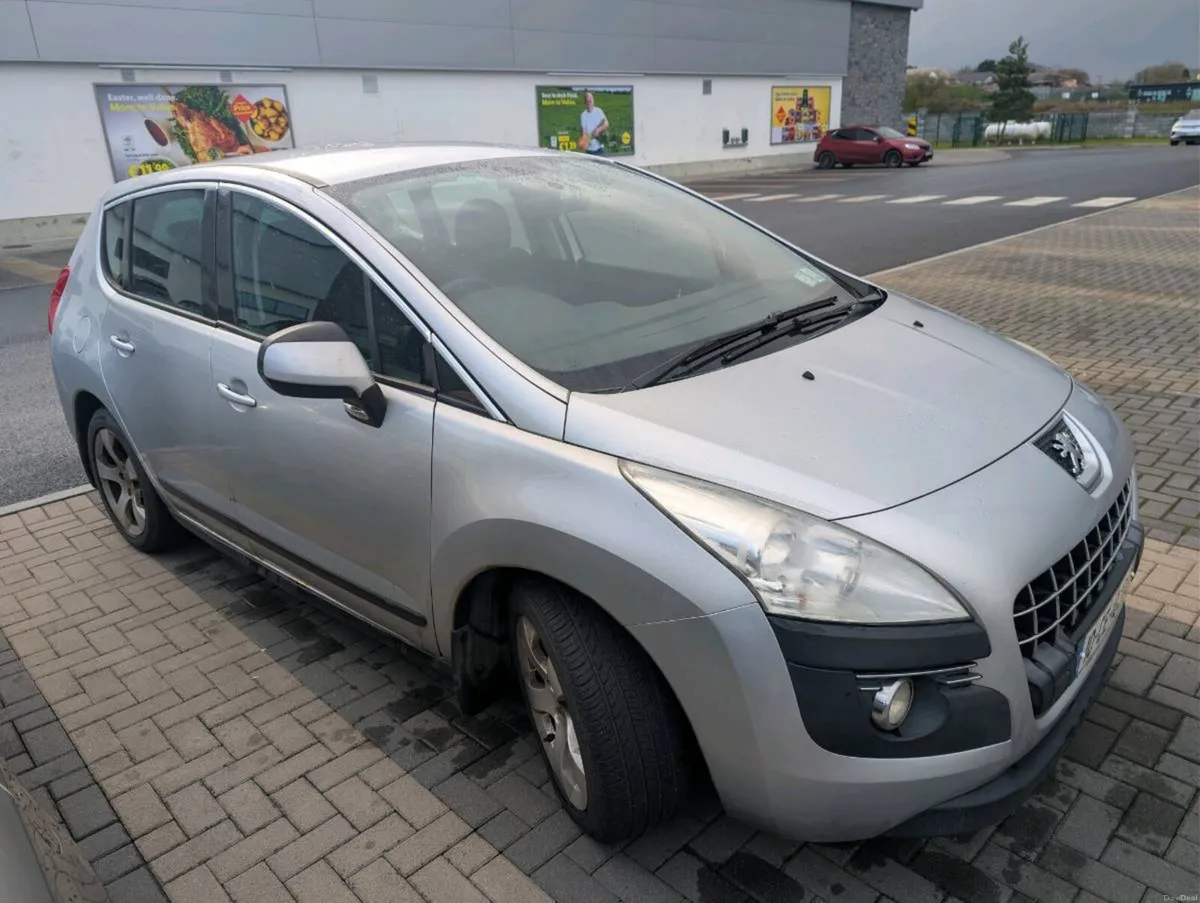 PEUGEOT 3008 - Image 2