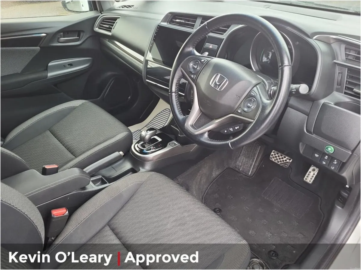 Honda Fit FIT Hybrid Auto - Image 4