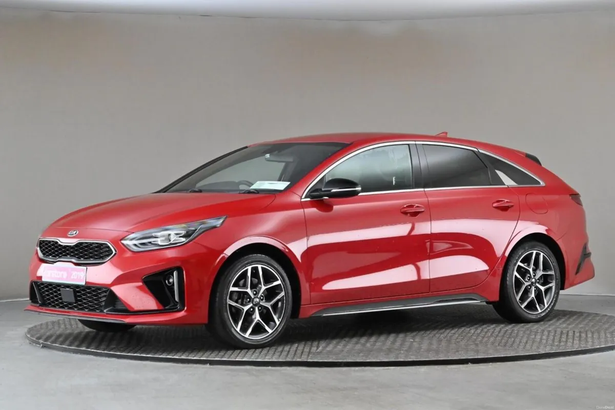 Kia ProCeed 1.4 GT LINE 6SPD - Image 4