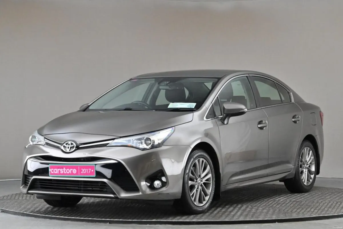 Toyota Avensis 1.6 D LUNA 6SPD **HALF LEATHER**SAT - Image 3