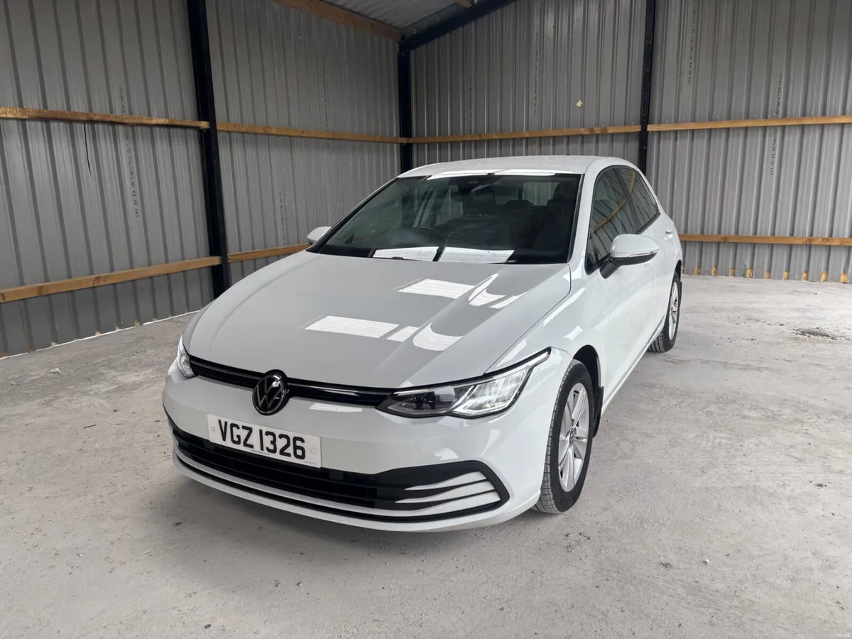 LOW MILAGE  1 OWNER Volkswagen Golf 2021 - Image 1