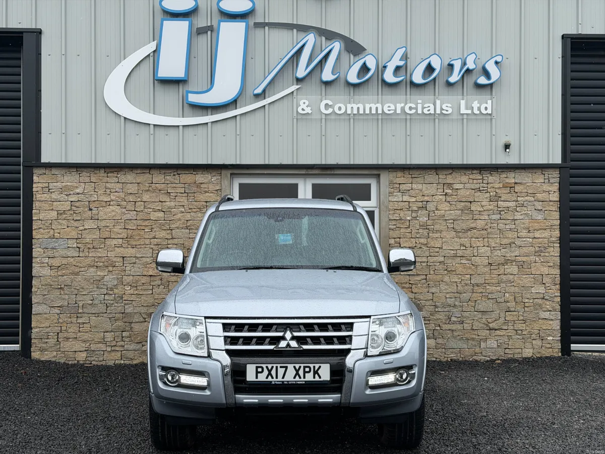 17 MITSUBISHI SHOGUN 3.2 DI-D 187 WARRIOR - Image 2