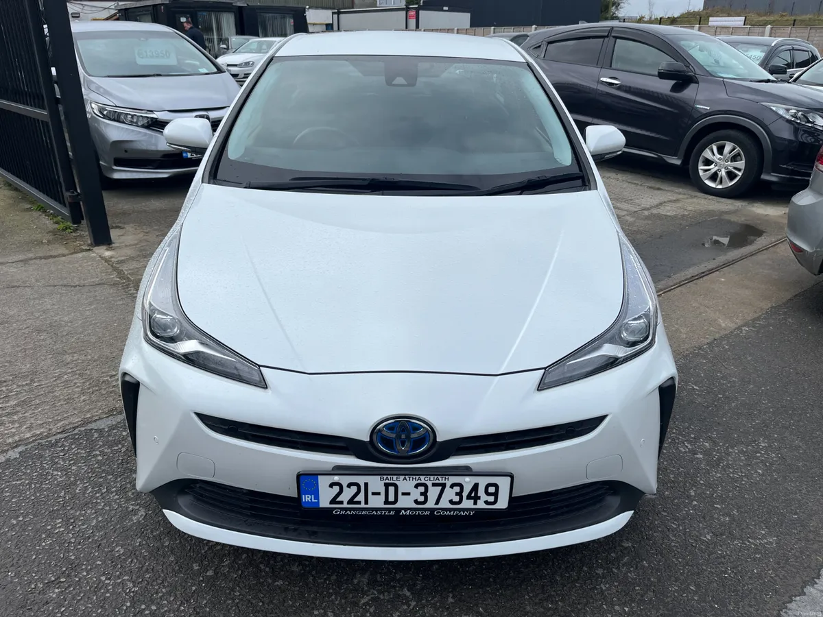 TOYOTA PRIUS 2022, 1.8 HYBRID AUTO LOW KMS - Image 2