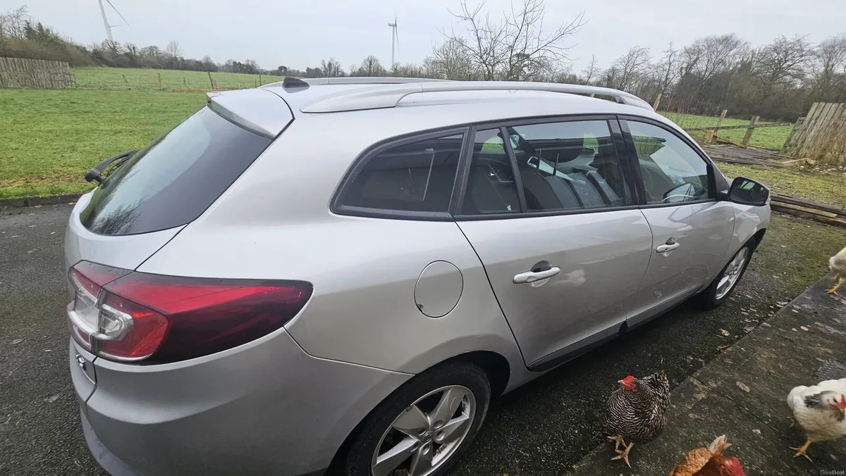 Renault Grand Megane 2010 Diesel Estate - Image 2