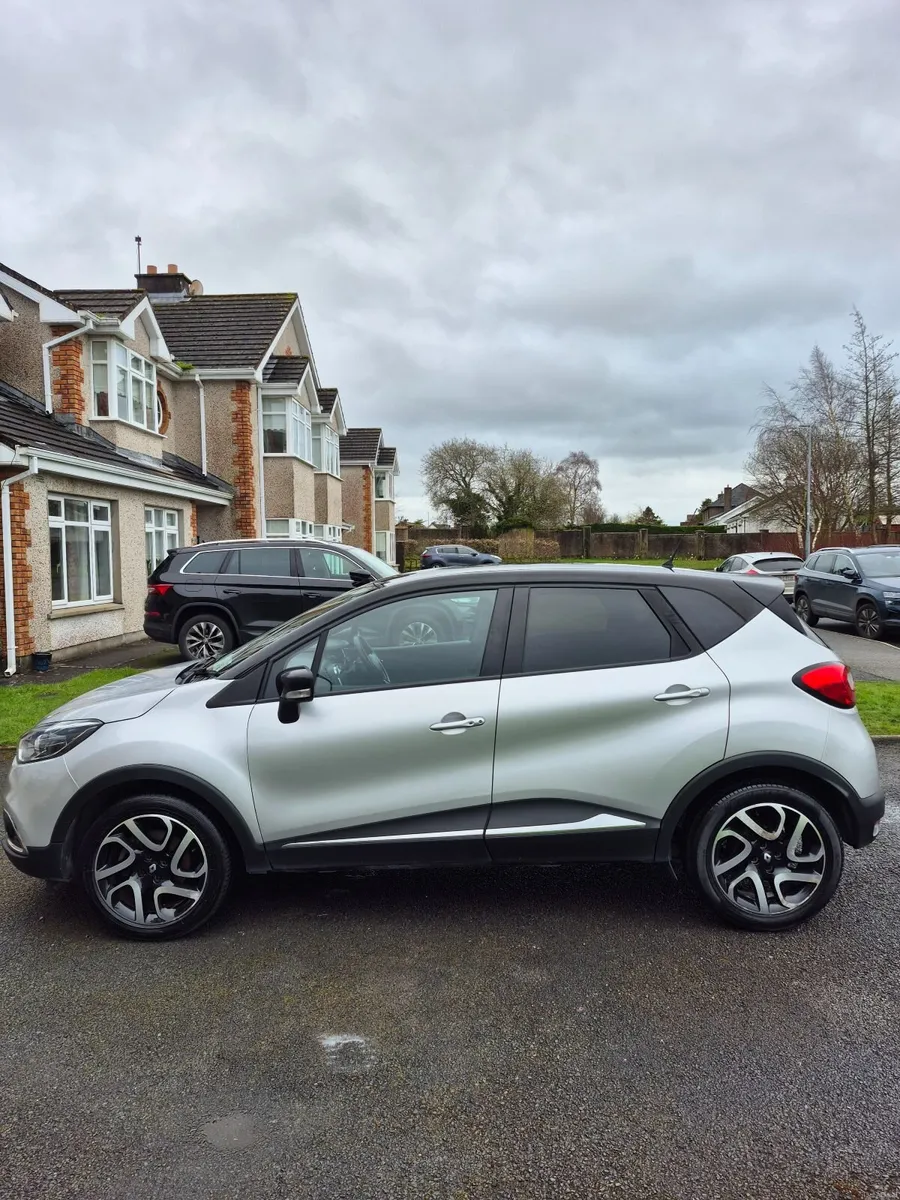 Renault Captur Intense 2016 1.5 dCi 90 - Image 4