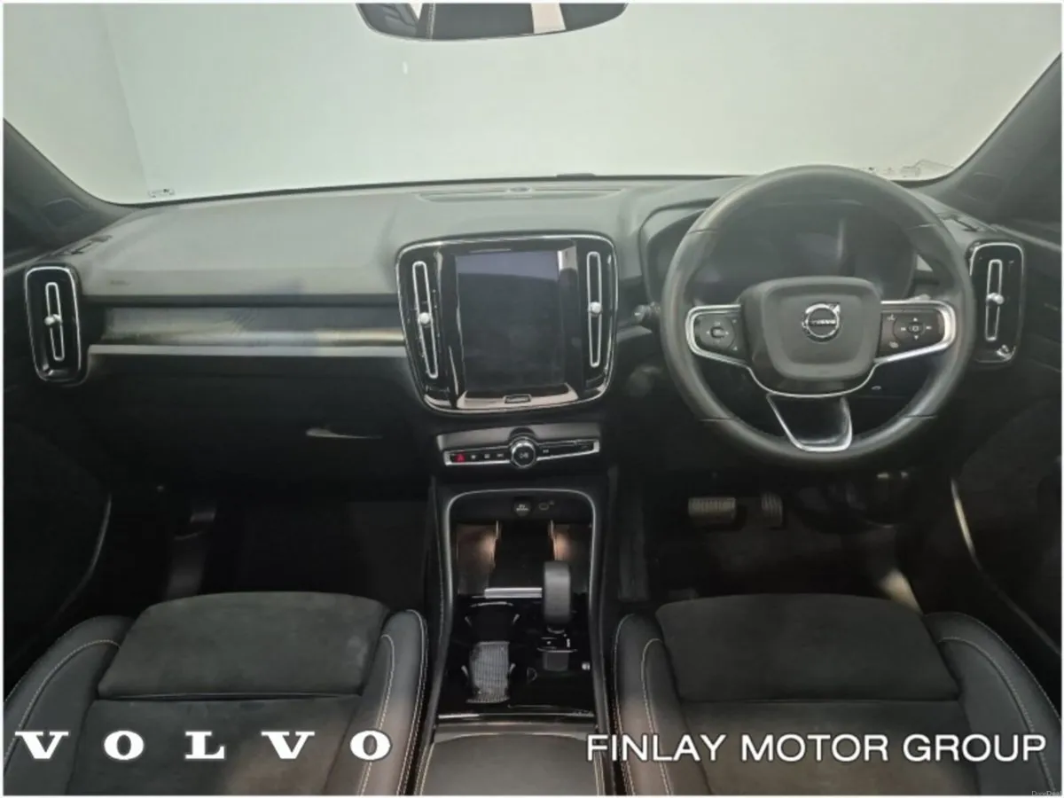 Volvo XC40 BEV 231hp Ultimate - Image 3