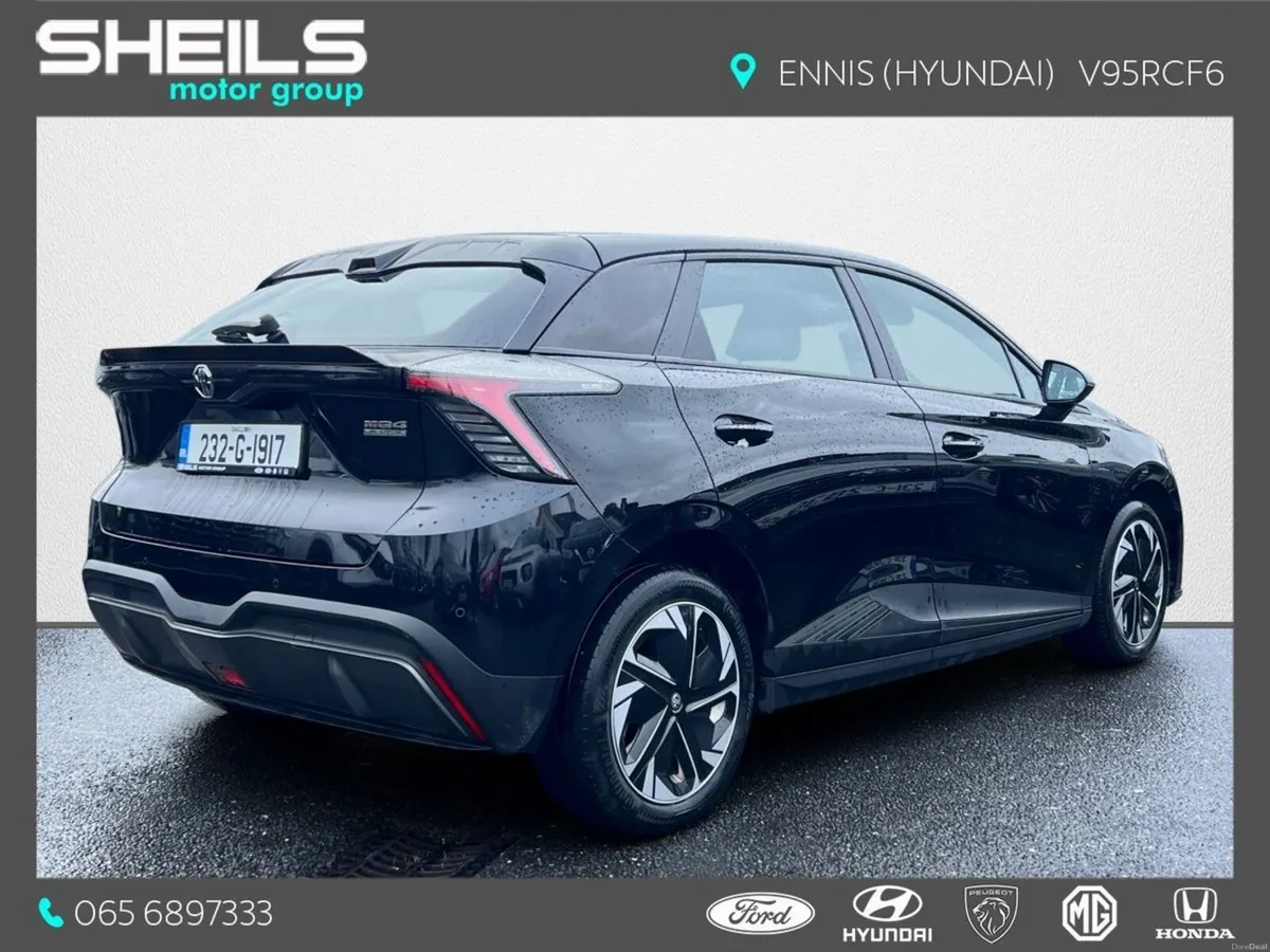 MG MG4 MG4 LR Excite - Image 2