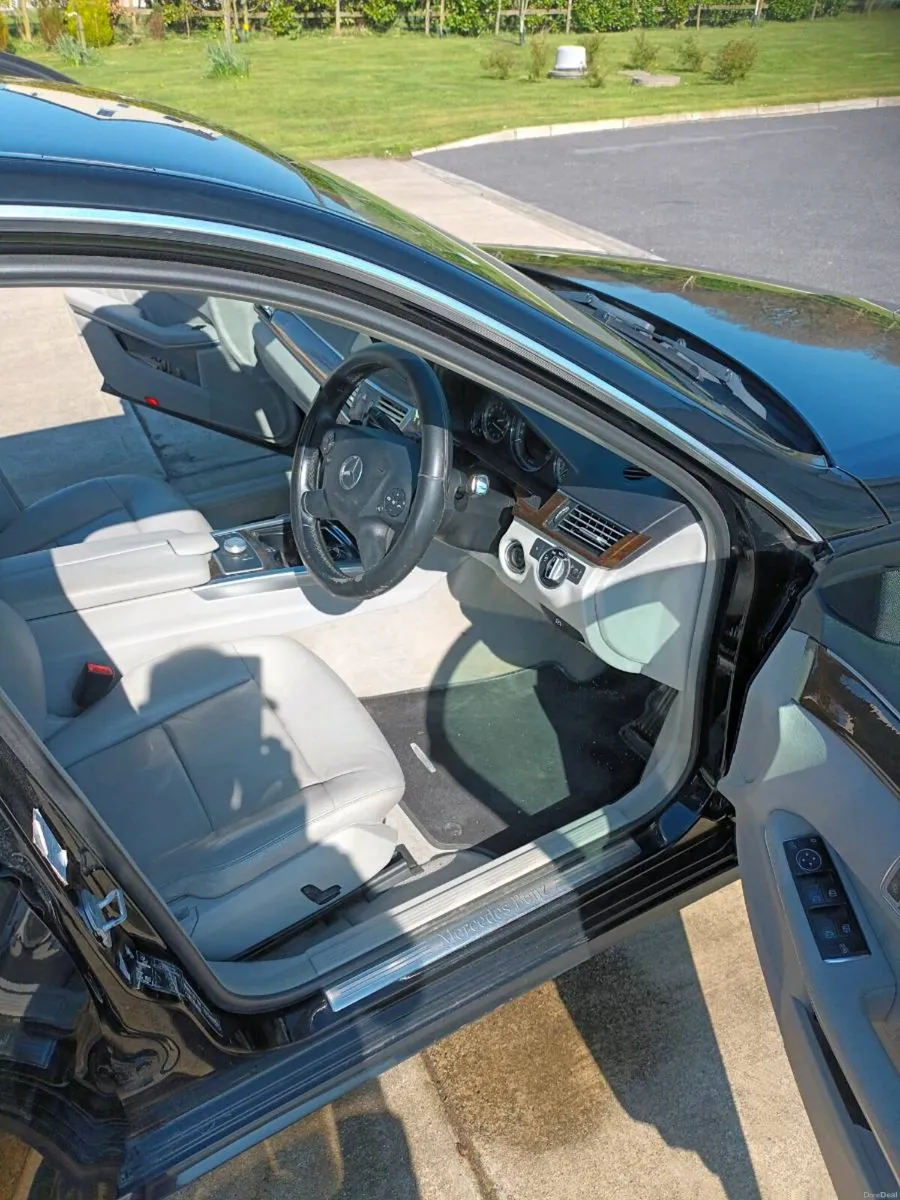 Mercedes E200 D 2012, 253500 km - Image 4