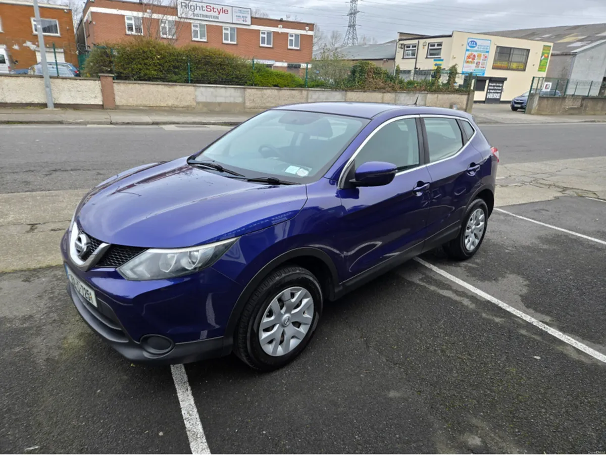 Nissan Qashqai 1.5 DCI VISIA 110PS 5DR FRESH NCT A - Image 1