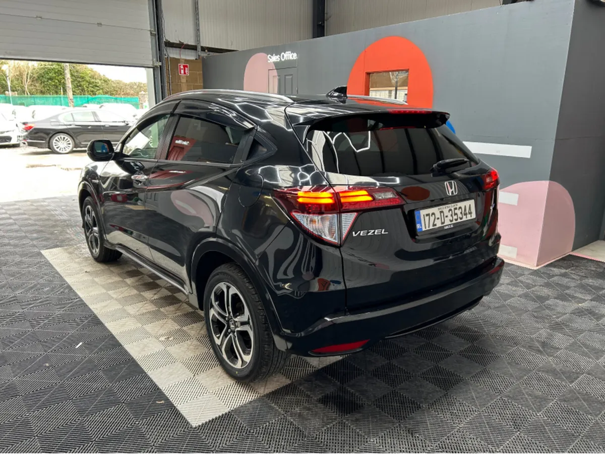 Honda Vezel €17950! 2017 Honda Vezel 1.5 Hybrid / - Image 3