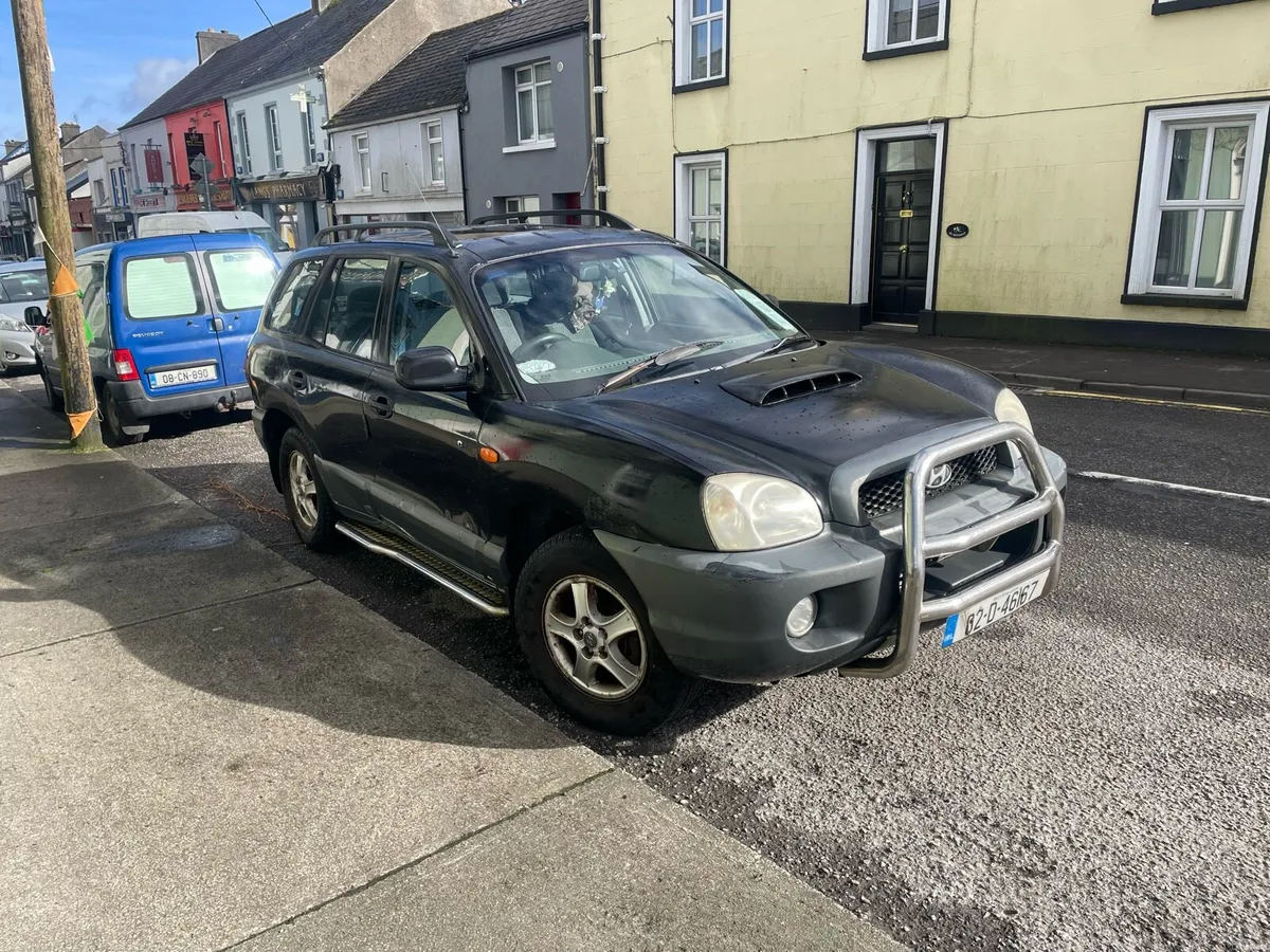 Hyundai Santa Fe - Image 1